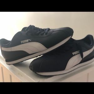 Puma Shoes - Size 13